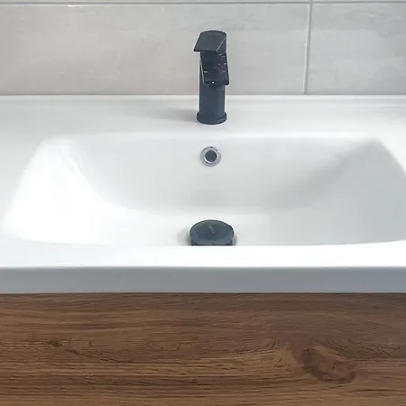 Gorgeous In Nyaraló *